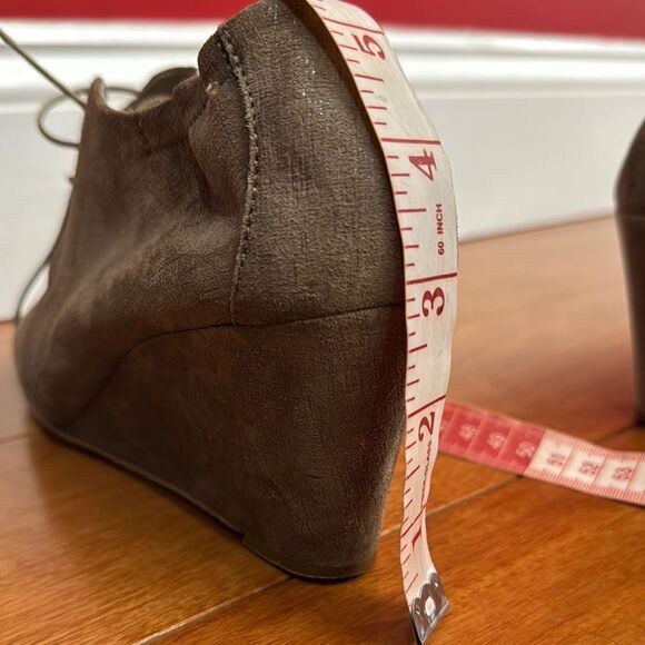 AGL Women's Desert Lace Up Wedge Heels Booties Attilio Giusti Leombruni size 39 - Picture 9 of 10